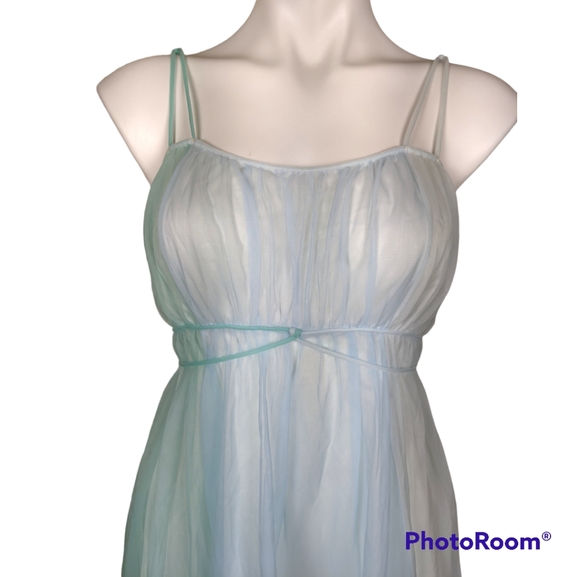 Vintage vanity Fair ombre blue slip nightgown dress 34 small sheer nylon - Picture 3 of 5